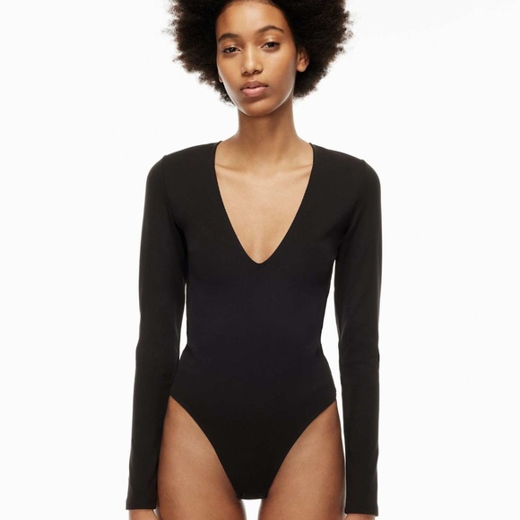 ARITZIA SLICK RIB DEEP-V BODYSUIT - Picture 3 of 3
